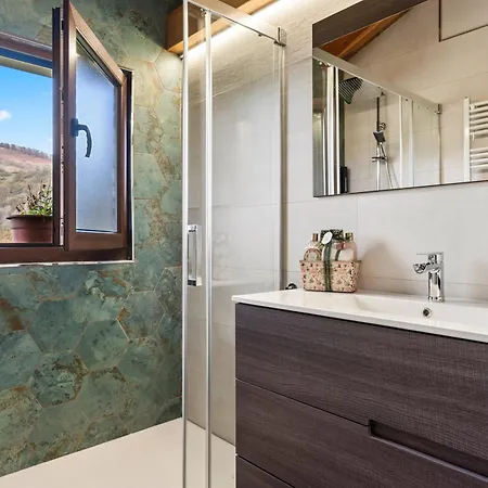 La Tachuela Narciandi